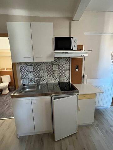 Location Appartement studio 1 pièce 18 m² Rodez (12000)