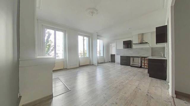 Location appartement t2 3 pièces 65 m² à Saint-Étienne (42000)