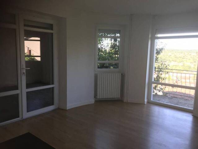 Location appartement t2 37 m² à Villefranche-de-Rouergue (12200)