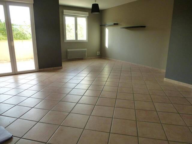 Location appartement 3 pièces 75.67 m² à Vogüé (07200)