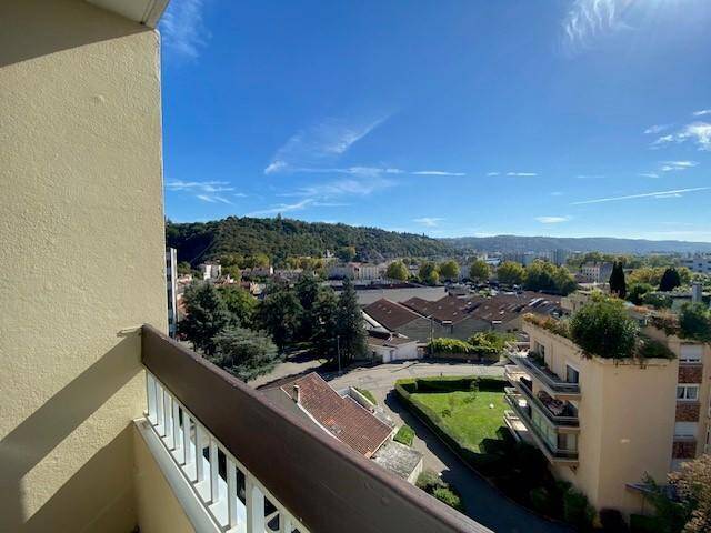 Location appartement rénové 2 pièces 63.5 m² à Vienne (38200) 6
