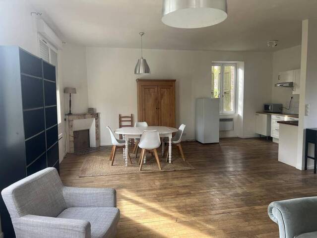 Location maison individuelle 4 pièces 88 m² à Villefranche-de-Rouergue (12200)