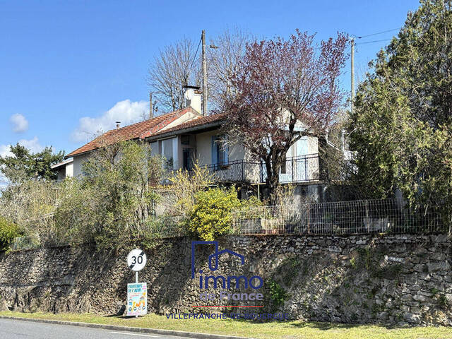 Vente maison 5 pièces 70 m² à Villefranche-de-Rouergue (12200)