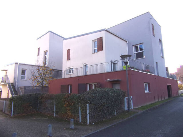 Location Appartement 2 pièces 42.51 m² Val-de-Reuil (27100)