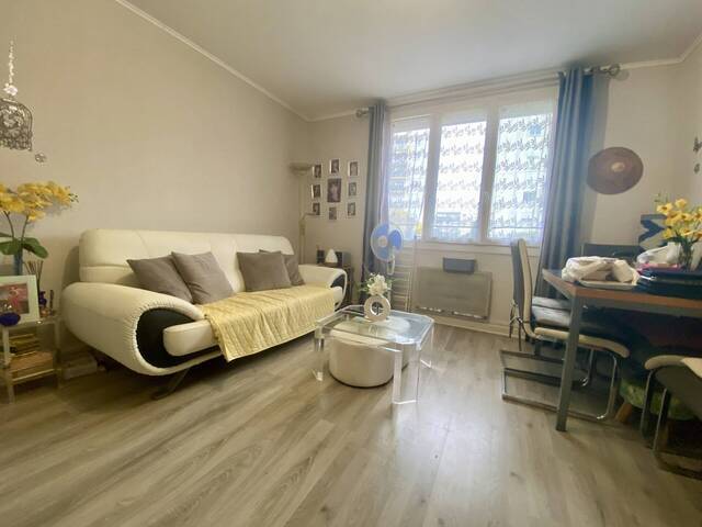 Vente appartement 3 pièces 55.57 m² à Romans-sur-Isère (26100)