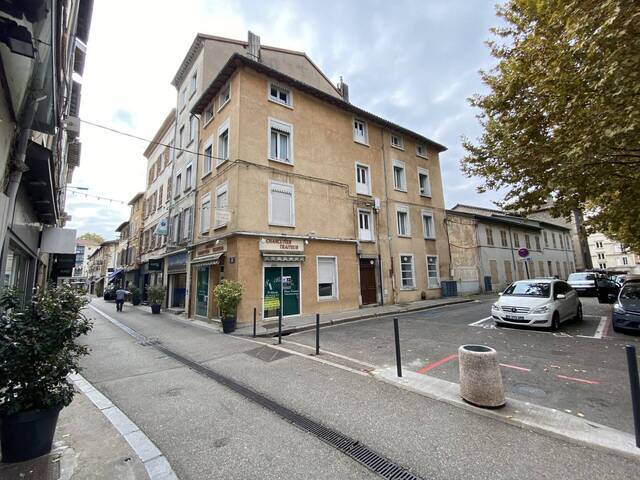 Vente immeuble 219 m² à Vienne (38200)