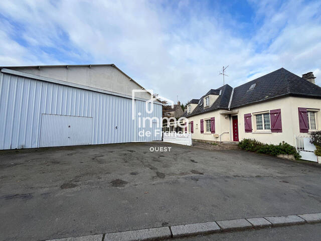 Acheter Maison 6 pièces 125 m² Ambrières-les-Vallées (53300)