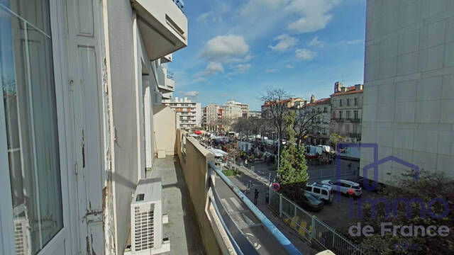 Vente appartement 3 pièces 93 m² à Saint-Étienne (42000)
