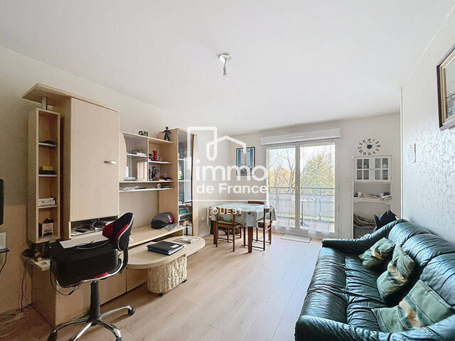 Vente appartement 2 pièces 46.61 m² à La Roche-sur-Yon (85000)