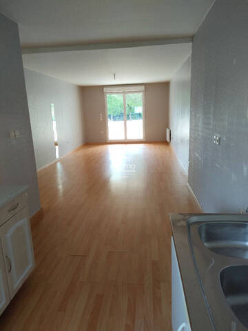 Location appartement 3 pièces 67.64 m² à La Roche-sur-Yon (85000)