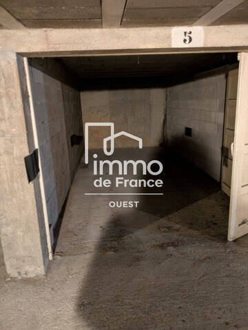Location stationnement parking / box à La Roche-sur-Yon (85000)