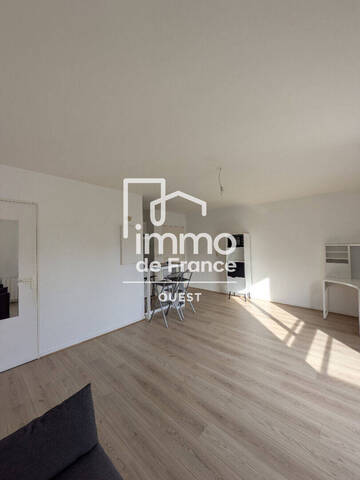 Location appartement 1 pièce 27.52 m² à Angers (49100)