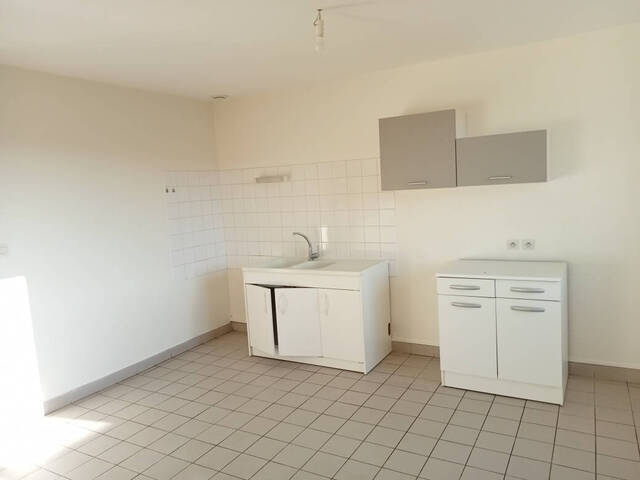 Location appartement 3 pièces 78.37 m² à Chânes (71570)
