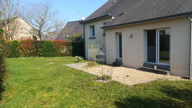 Location maison 4 pièces 82.37 m² à Laval (53000)