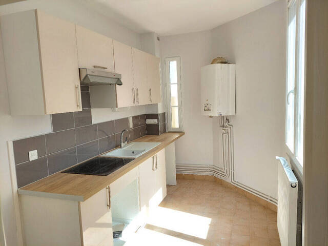 Location Appartement 3 pièces 70 m² Mâcon (71000) CENTRE VILLE