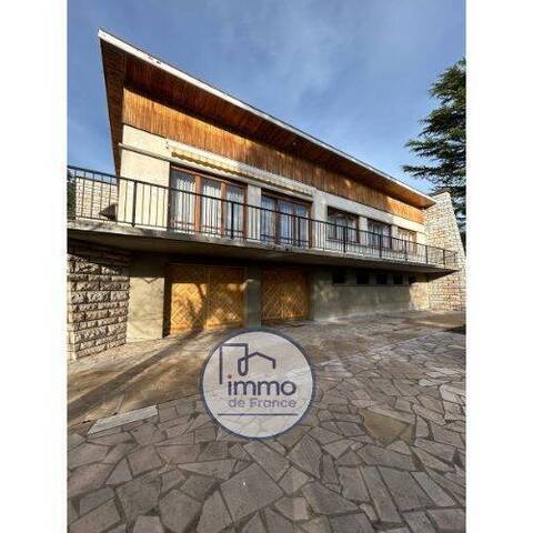 Vente maison ancienne 5 pièces 200 m² à Le Péage-de-Roussillon (38550)