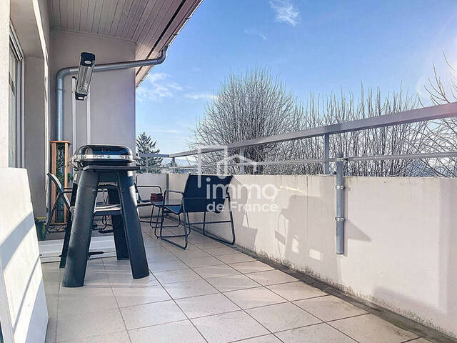 Vente appartement 4 pièces 80.75 m² à Bourg-en-Bresse (01000)