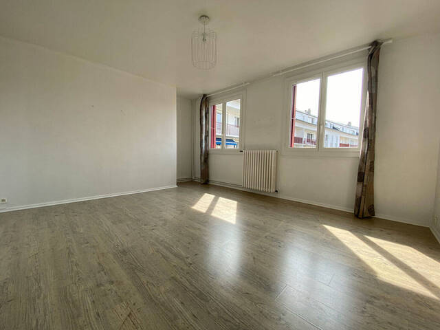 Location appartement 1 pièce 30.36 m² à Évreux (27000)