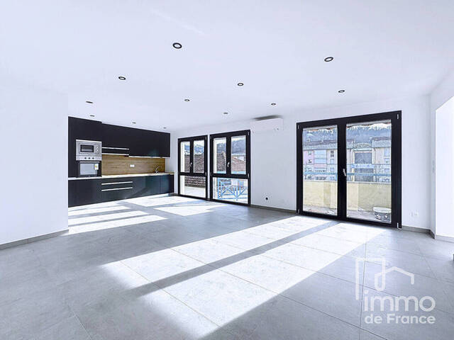 Vente appartement 4 pièces 95.1 m² à Bellegarde-sur-Valserine (01200)