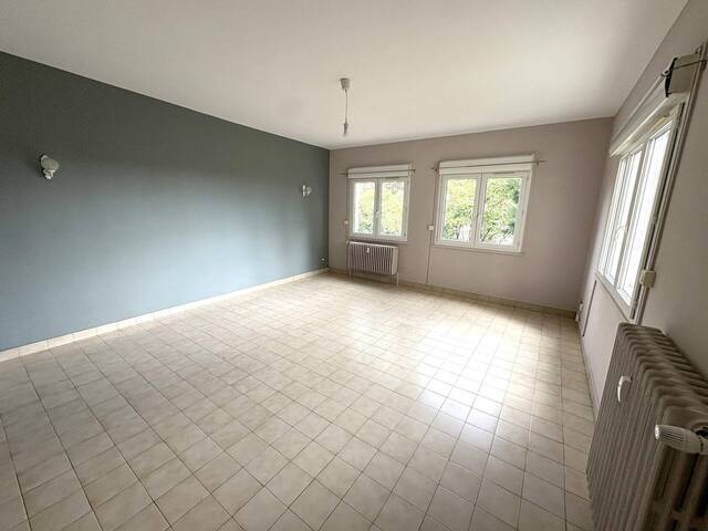 Vente appartement 3 pièces 74 m² à Aubenas (07200)
