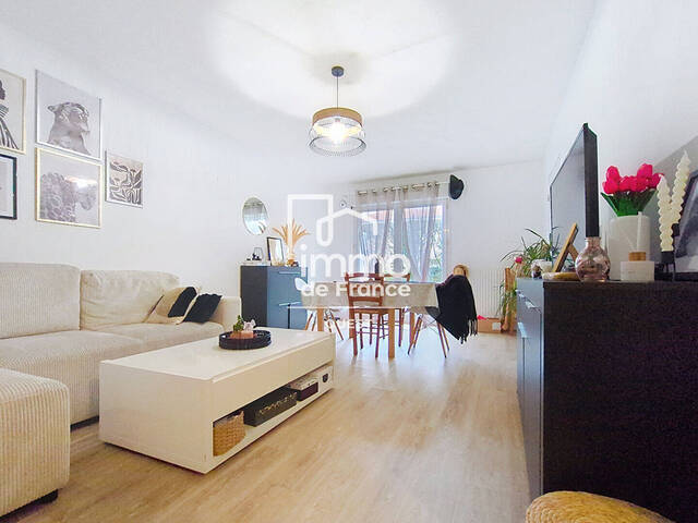 Vente appartement 2 pièces 56 m² à La Roche-sur-Yon (85000)