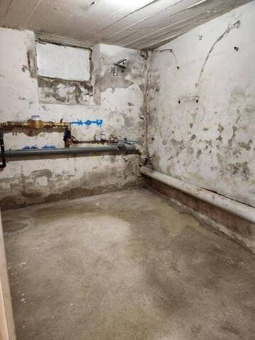 Location Maison cave 9 m² Rodez (12000)