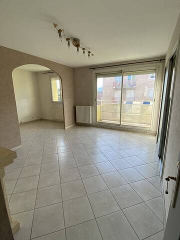 Vente appartement 4 pièces 64 m² à Valence (26000)