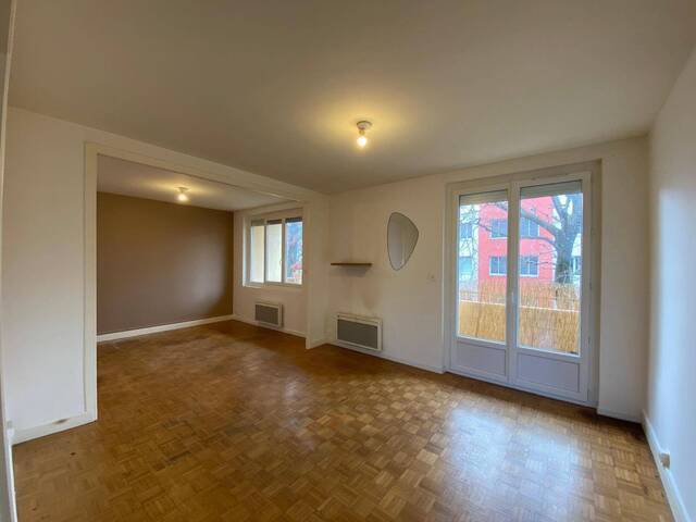 Location appartement 5 pièces 76.43 m² à Valence (26000)