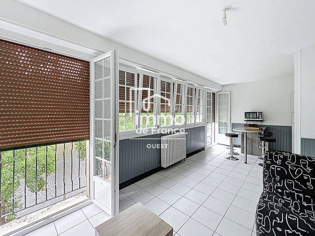 Location appartement 1 pièce 35 m² à Laval (53000)