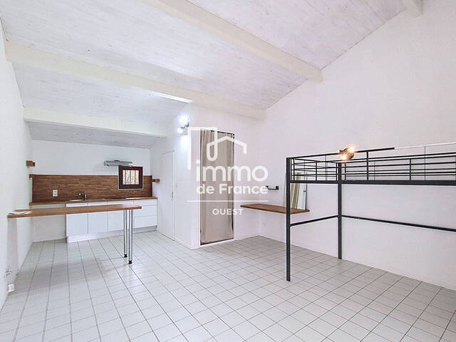 Vente appartement 1 pièce 31 m² à La Roche-sur-Yon (85000)