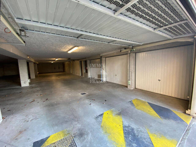 Location stationnement parking / box à Saint-Berthevin (53940)