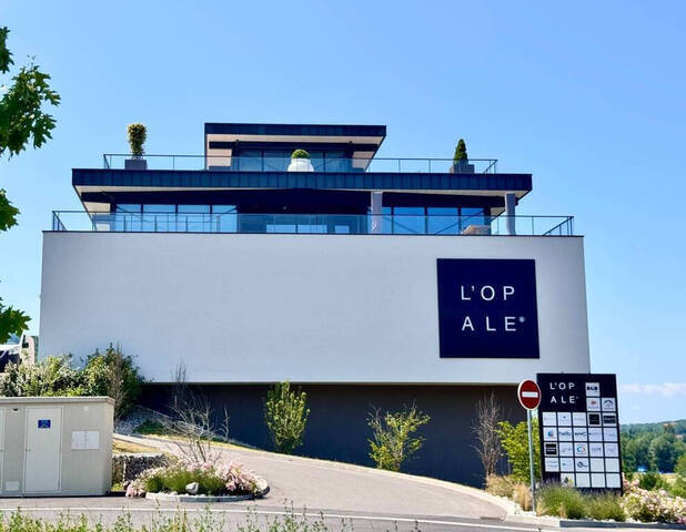 Location Local d'activité 314 m² Poisy (74330)