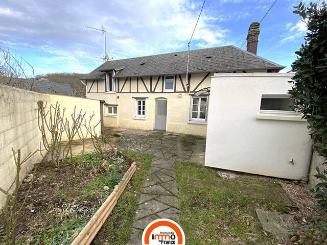 Vente Maison 5 pièces 77.3 m² Arnières-sur-Iton (27180)