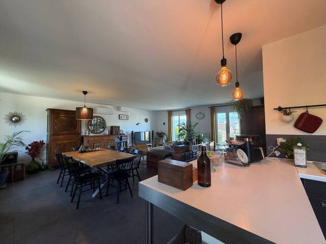 Vente Maison 4 pièces 111 m² Saint-Clair-du-Rhône (38370)