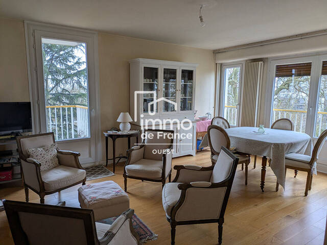 Vente appartement 3 pièces 77.15 m² à Angers (49100)