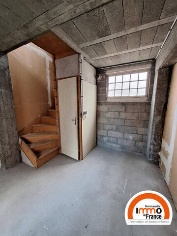 Location stationnement parking / box à Rouen (76000)