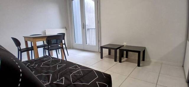 Location appartement studio 1 pièce 29 m² à Figeac (46100)