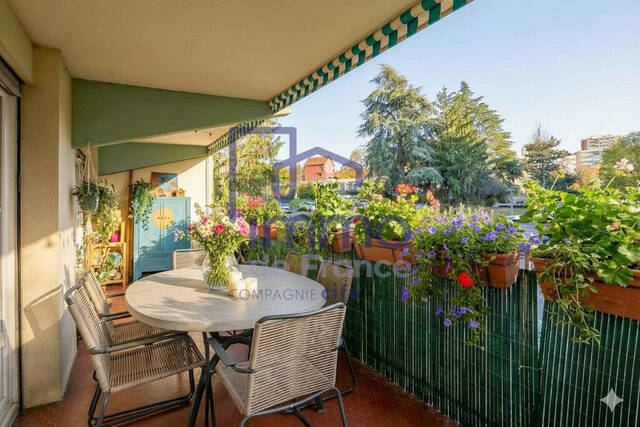 Vente appartement 3 pièces 77 m² à Sainte-Foy-lès-Lyon (69110)