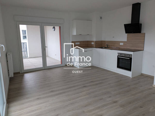 Location appartement 3 pièces 62.88 m² à La Roche-sur-Yon (85000)