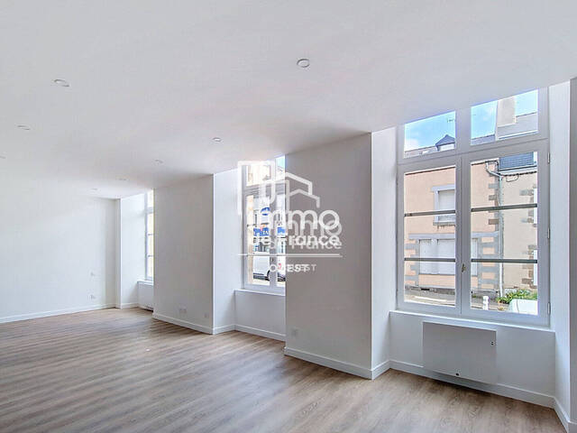 Location appartement 3 pièces 59 m² à Mayenne (53100)