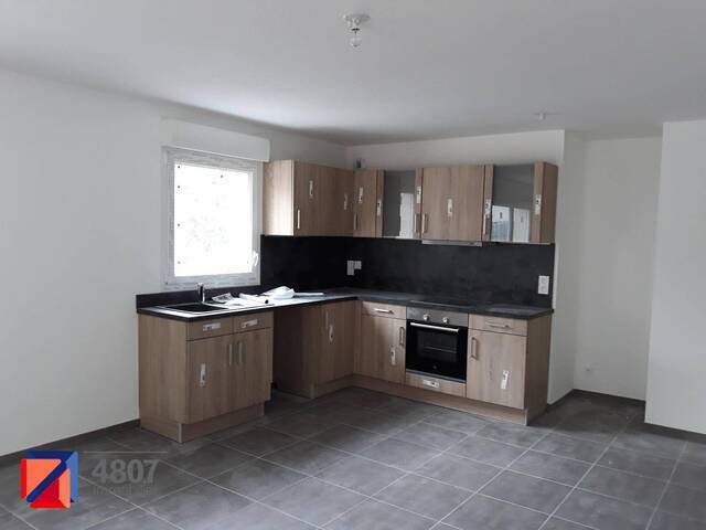 Location Appartement récent 3 pièces 75.11 m² Marnaz (74460)