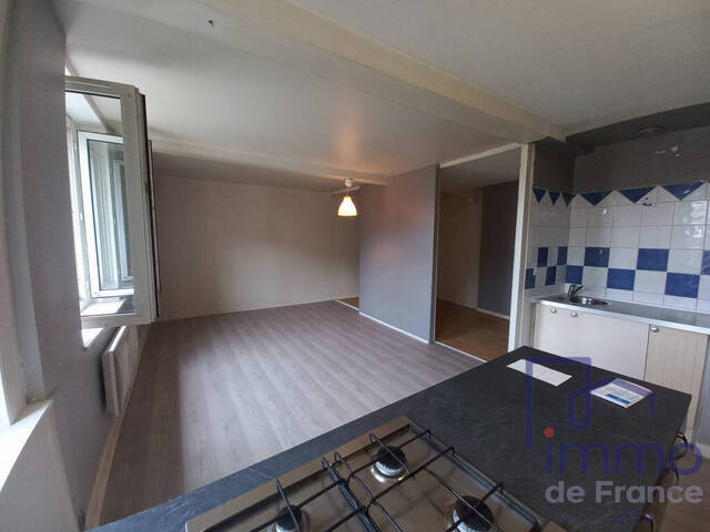 Vente appartement 1 pièce 40.35 m² à L' Étrat (42580)