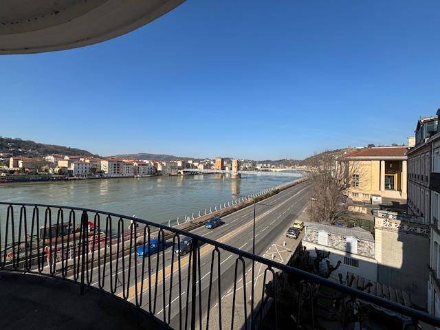 Location appartement rénové 4 pièces 101.8 m² à Vienne (38200) 4