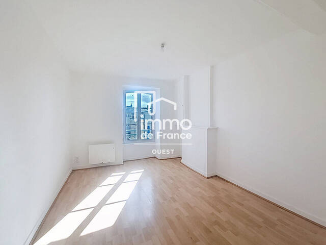 Location appartement 1 pièce 22.63 m² à Évron (53600)