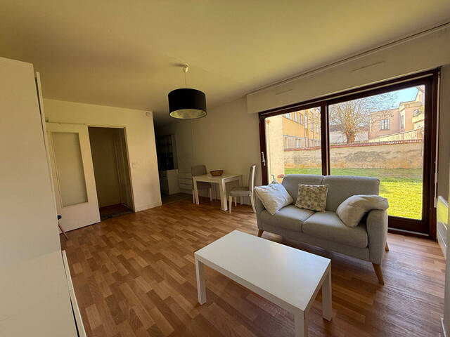 Location Appartement 1 pièce 29.75 m² Évreux (27000)