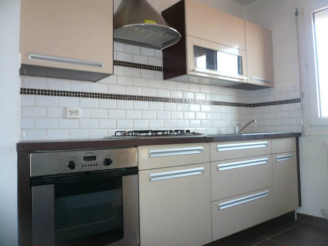 Location appartement 4 pièces 70.58 m² à Mâcon (71000)