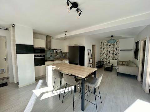 Location appartement rénové 2 pièces 55.47 m² à Vienne (38200)