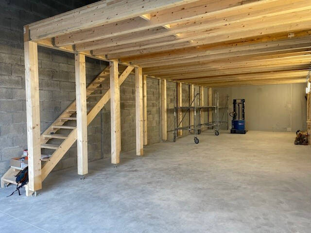 Location Local d'activité 175 m² Poisy (74330)