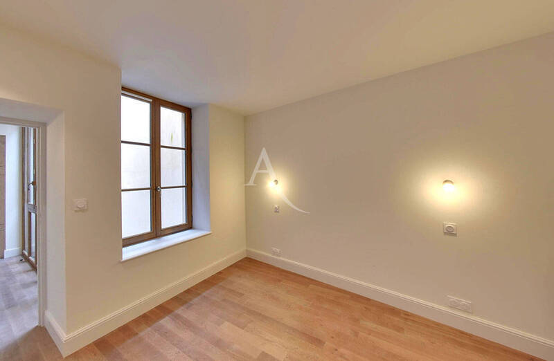 Vente appartement 4 pièces 95.3 m² à Mâcon 71000