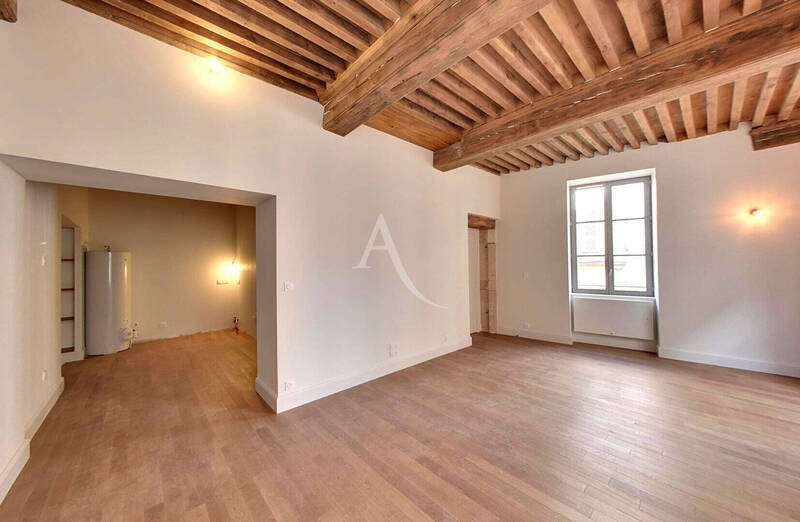 Vente appartement 5 pièces 103.7 m² à Mâcon 71000
